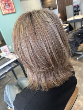 ステレオ ヘアデザイン 安城店(STEREO HAIR DESIGN) …白髪ボカシカラー(12月)…