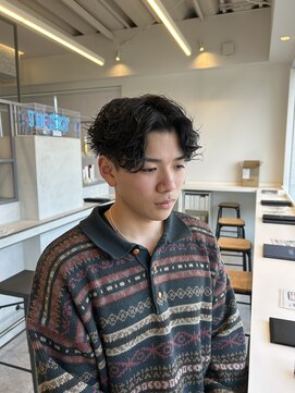 ライン(LYNE) 波巻きパーマ