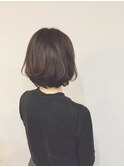 前下がりボブミディ