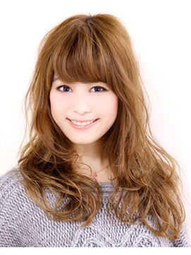 タヤ グランデュオ立川店(TAYA) ２０代３０代４０代大人かわいい小顔ふんわりロング