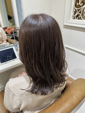 フレーム へアアンドトリートメント 天王寺北口店(FRAME) [FRAME 天王寺北口店] 艶カラー透け感グレージュ