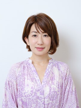 ウミネコ美容室 センター北hanare店(Umineko美容室) アシメショートボブ