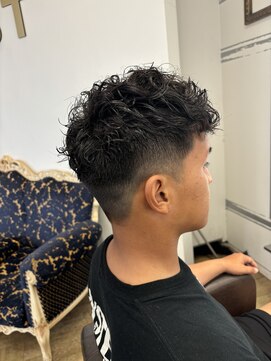 コワファースト 大分(COIFF1RST) スペインカール