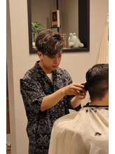 フクオカバーバープレイス(FUKUOKA BARBER PLACE) 江上 雄大
