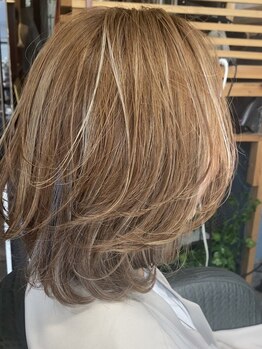 【長崎駅前】1人1人髪質もダメージも違うからこそ、あなたの髪の状態に合わせた薬剤をプロがご提案☆