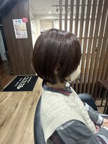 ハピネス クローバー 八木店(Happiness CLOVER) 【40代.50代限定】まとまり艶ショート/白髪ぼかし/髪質改善