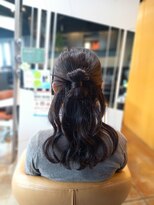 クレップスヘアーヒマワリ(CRE'PS HAIR HIMAWARI)&nbsp;カチモリハーフアップ