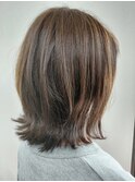 ミディアムボブ