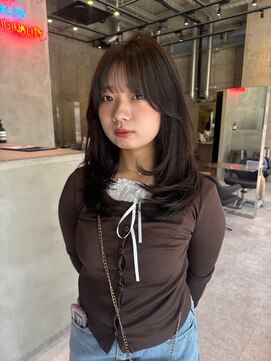 アディクション(ADDICTION) 結んだ時も可愛い顔まわりカット 透け感カラー