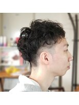 スプーン(SPOON)&nbsp;刈り上げ×ツイストパーマ