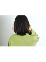 ウタ&nbsp;【ｕｔａ　五十嵐】　ミディアム×レイヤーボブ