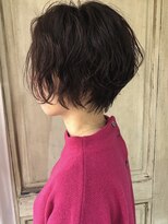 リベッタ(Ribetta)&nbsp;ラフウェーブのショートボブ