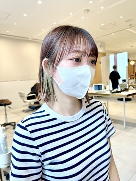 アフロートリノ(AFLOAT Leino) 小顔ヘルシーレイヤースタイル透明感カラー【修】20代30代40代