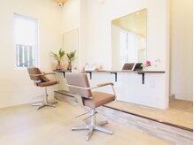 フェリアキツネ(FELIA KITSUNE)