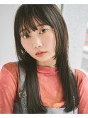 顔まわりレイヤー黒髪ナチュラルストレート