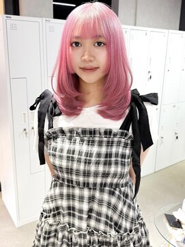 ゲームバイアランスミシー 心斎橋(GAME by Alan Smithee) ペールピンク/ケアブリーチ/心斎橋ダブルカラー/レイヤーカット