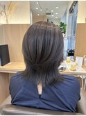 ツヤのあるレイヤースタイル