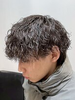 グロップ 町田(GLOP) 動きが出るメンズ波巻きパーマ