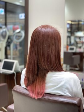 タヤ シァル鶴見店(TAYA) ピンクカラー