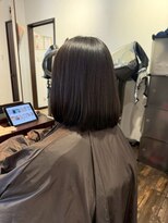 バディヘアーサロン(BUDDY HAIR SALON)&nbsp;束感ショートワンレン小顔カットヨシンモリ12トーン透明感カラー