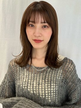 トリッカ シブヤ(TRICCA SHIBUYA) ミディアムヘアミディアムレイヤーカットくびれヘア