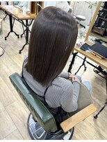 ピフデザイン(pifdesign) 透明感のあるグレージュ