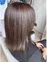 ヘアーリビング 730 宜野湾&nbsp;730 design color ハイライト/ミルクティー/グレージュ