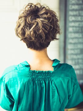 ナウラ(Naurra) ふわふわ愛されエアリーショート/20代/30代/40代/水島/倉敷