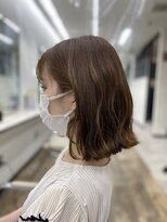 ナンバー ブラオ 名古屋栄(N° blao) 耳かけミディアム モテ愛されヘア 王道ブラウンベージュ