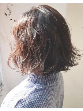 ユニ (UNI) ボブ×ラフウェーブ