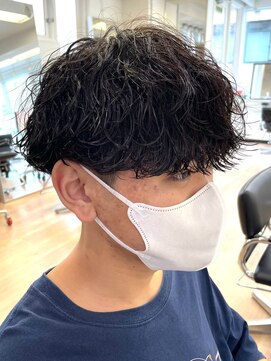 グッドタイムエフティフィフス 横浜西口(GoodTimes ft.fifth) ツイストスパイラルパーマ波巻きスパイラル刈り上げマッシュ