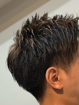 クローバー(CLOVER) 心斎橋　小林広明　ショート　ベリーショート