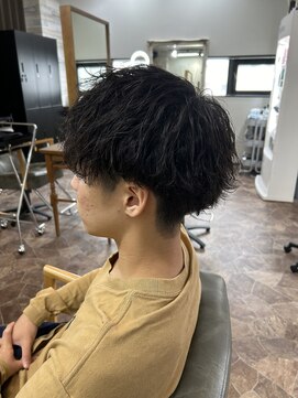 ハルクファースト 札幌(HRK 1st.) ツイストスパイラルパーマ/メンズカット/波巻きパーマ/札幌/大通