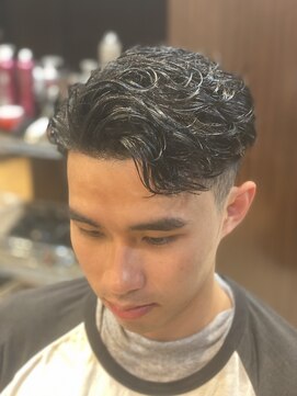 ヘアーモードキクチ 神田日銀通り店 ウェーブパーマ