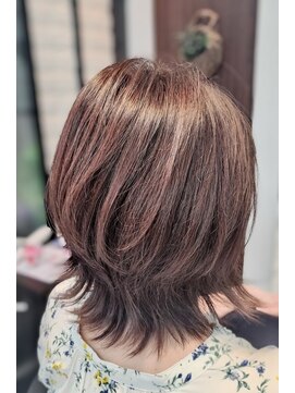 ヘアースタジオ ジェイワン(hair studio J ONE) 30代40代50代60代　ウルフレイヤー　ブリーチ無し　脱白髪染め