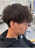 緩め波巻きスパイラルパーマシャドウパーマメンズマッシュウルフ