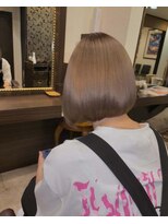 アンツ ヘアーアンドリゾート 辻堂本店(ANT'S Hair and Resort) くびれヘア/丸みショート/ハイライトカラー/辻堂