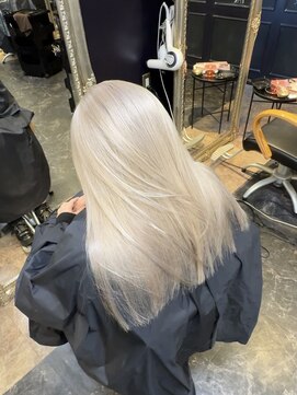 オーロ(ORO) ホワイトブロンド