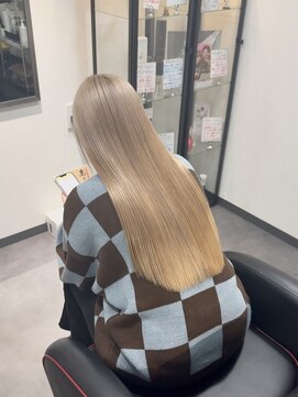 ロジャー(ROGER) ミルクティーベージュ/髪質改善トリートメント