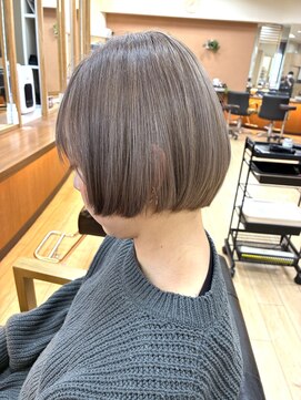 クレス 東武練馬店 【グレージュ×ショートボブ】