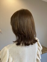 リポゾ(Riposo.) ブリーチなし・明るめラベンダーベージュ・くびれミディアム