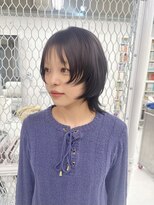 ネフ(NeF) ショートバングのウルフレイヤー&ルーツカラー / i
