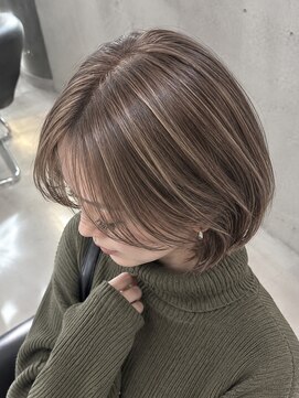 サンタフェ 柳津店(Santa'Fe) 白髪ぼかし/透明感/ハイライト/ショート/レイヤーカット/1