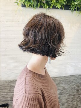 アンフィニー(Infini) ○○ナチュラルな、ウェーブボブ○○