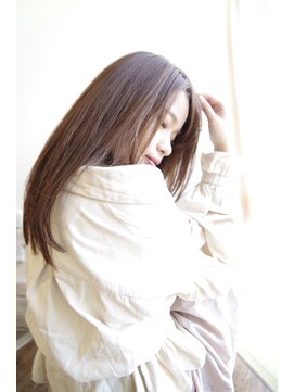 リュドール 名駅(Rue D'or) 指通りなめらかナチュラルスタイル