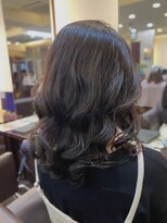 キャラ 池袋本店(CHARA)&nbsp;コテはもう不要！？コテ巻き風のパーマが可愛い【キャラ池袋】