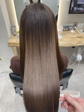 フェリア 松山(Feria) 【Feria松山】髪質改善ストレート☆本宮