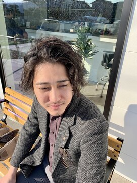 レガーレ(Legare) ロングレイヤー スパイラルパーマ