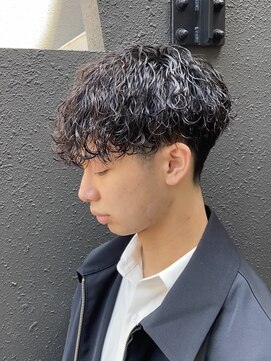 カインド(KIND) 【kind】波巻きパーマ