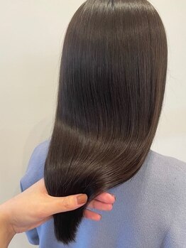 アパートメント 松江学園店(APARTMENT)の写真/髪質改善で大人気の”酸性ストレート”導入！従来の縮毛矯正よりもダメージを抑え、地毛のような美髪へ♪
